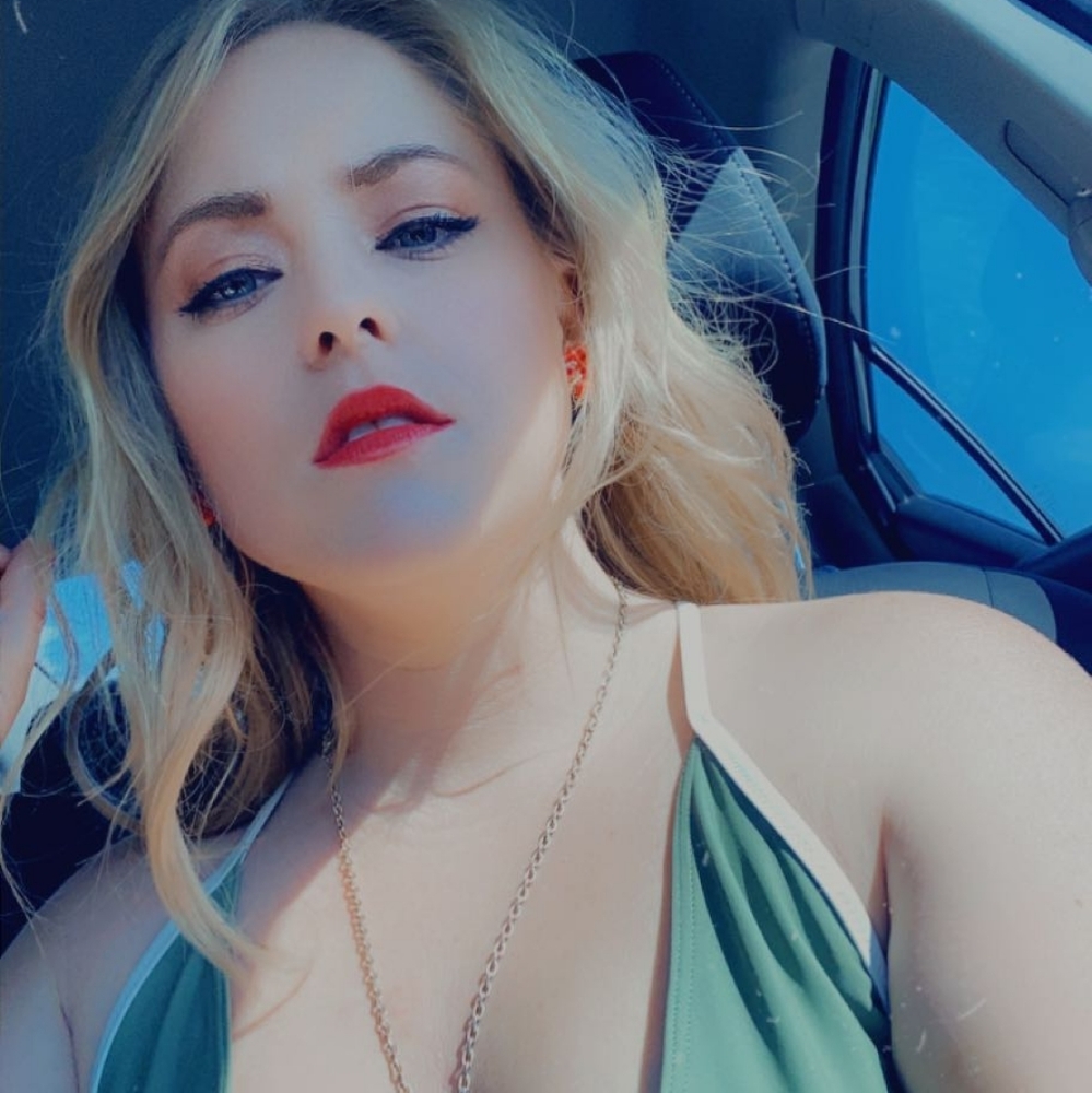 Meet your Posher, Kait